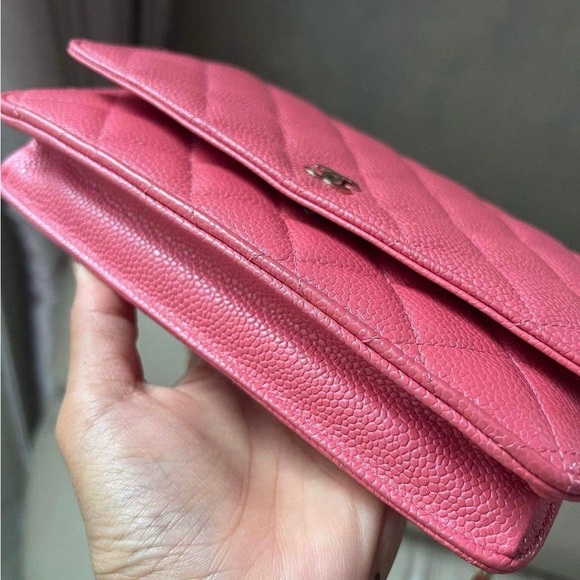 ‼️SOLD‼️CHANEL CAVIAR WOC - Picture 3 of 9